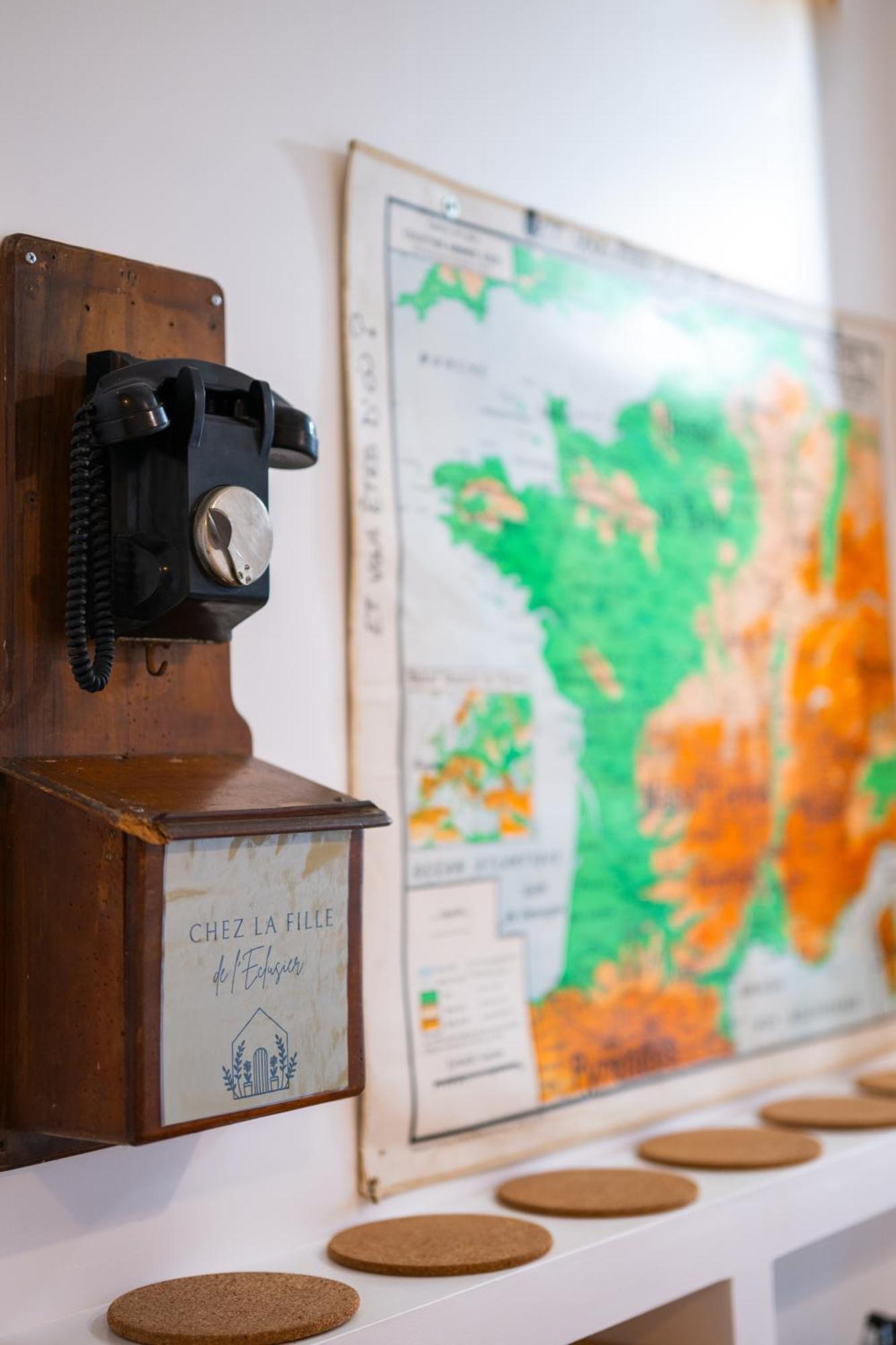 Chez La Fille De L Eclusier Apartment Castelnaudary Ngoại thất bức ảnh